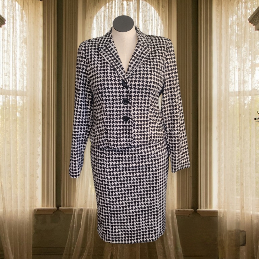 Black and White Houndstooth Suit Skirt Set